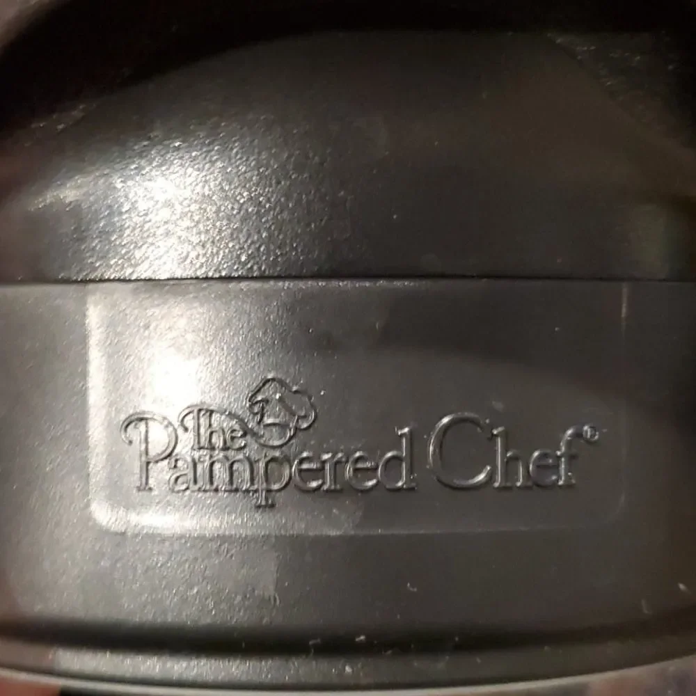 Pampered Chef Veggie Wedger #1